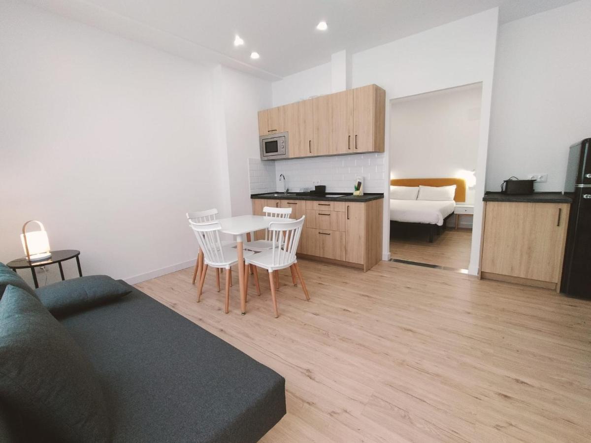 סלאמנקה Apartamentos La Brava By Gaiarooms מראה חיצוני תמונה