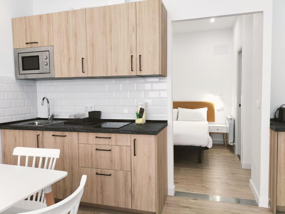סלאמנקה Apartamentos La Brava By Gaiarooms מראה חיצוני תמונה